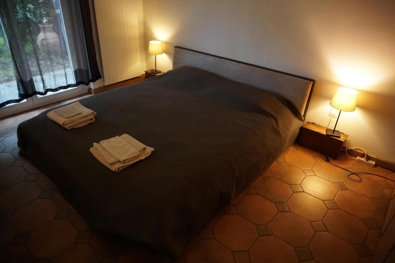 Golden Hill - Big Rooms With Kitchen And Garden Collina d'Oro Exteriér fotografie