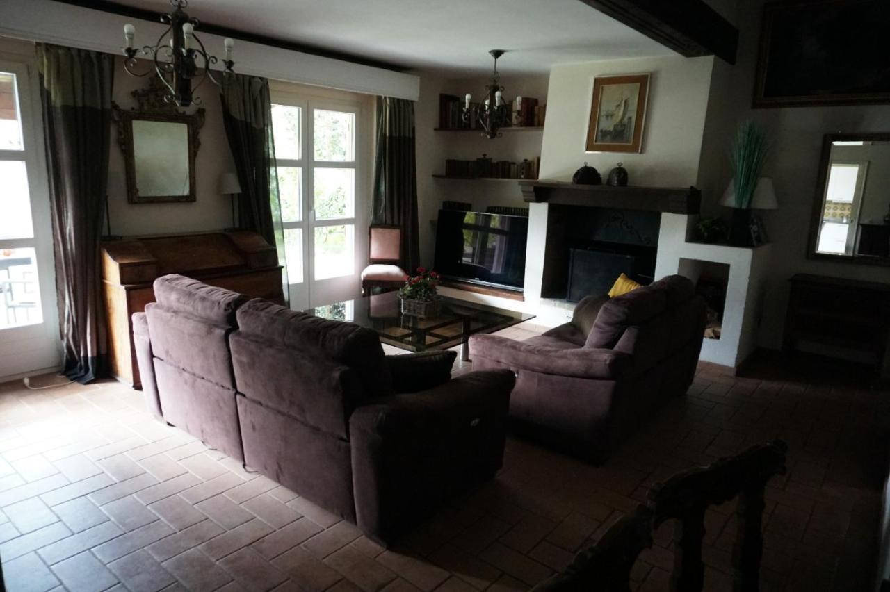 Golden Hill - Big Rooms With Kitchen And Garden Collina d'Oro Exteriér fotografie
