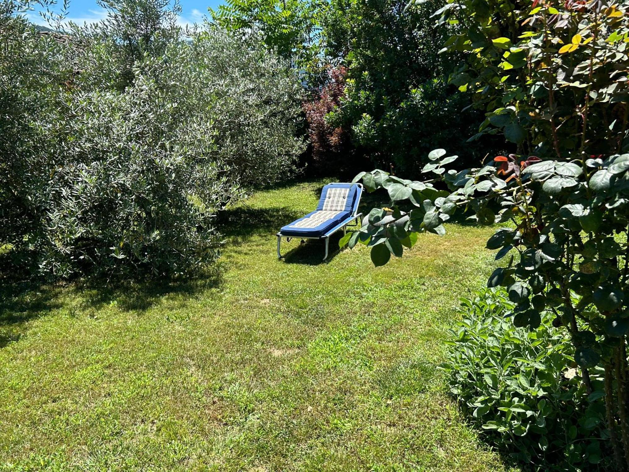 Golden Hill - Big Rooms With Kitchen And Garden Collina d'Oro Exteriér fotografie